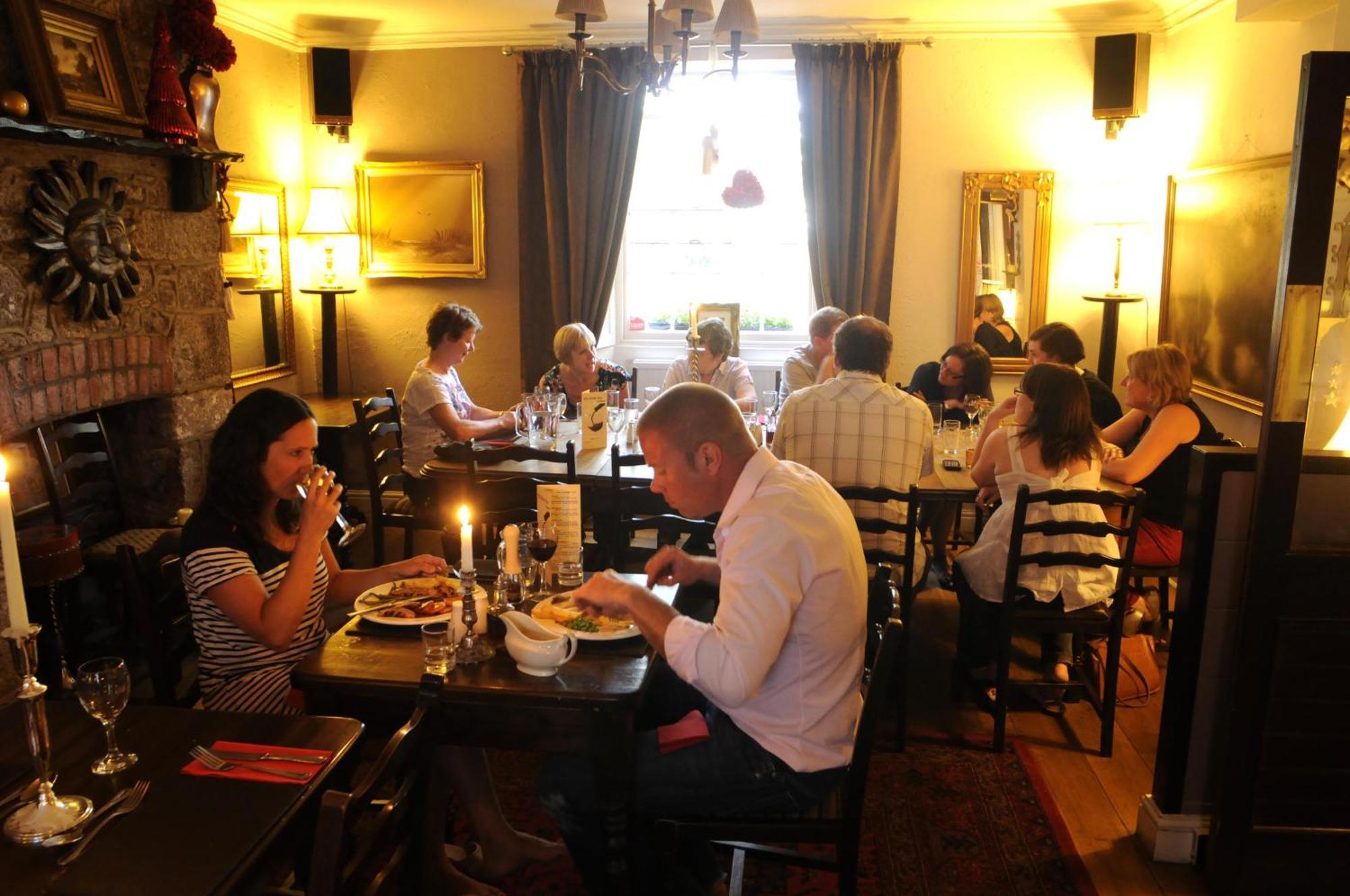 The Globe Inn Chagford Luaran gambar