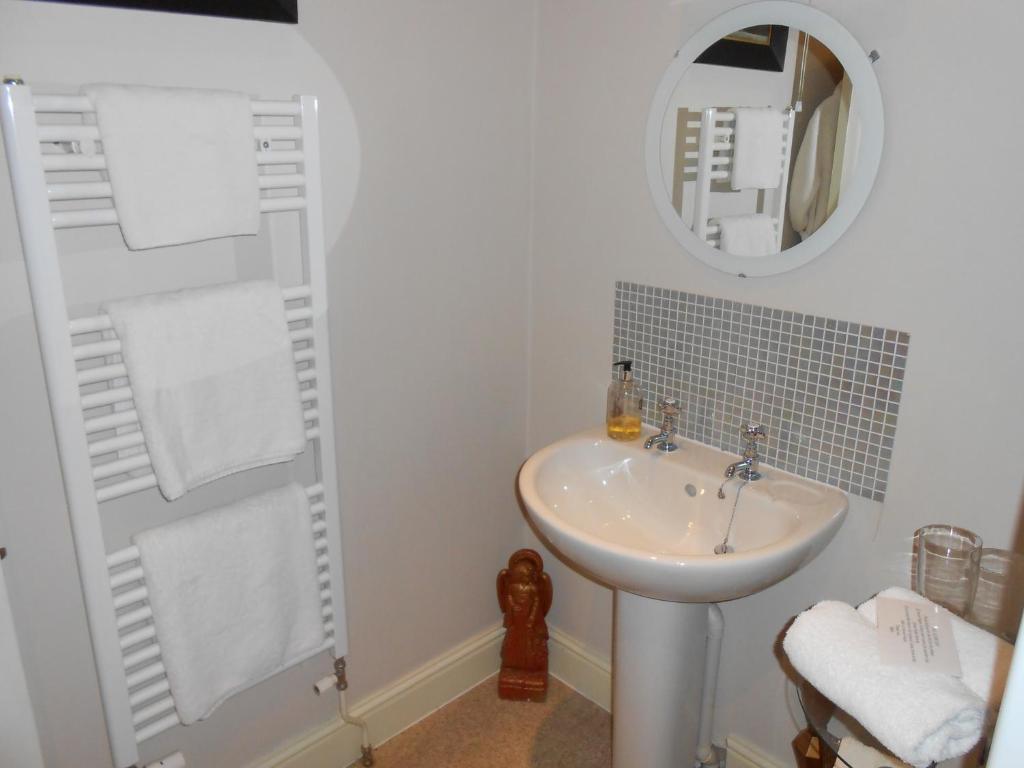 The Globe Inn Chagford Bilik gambar