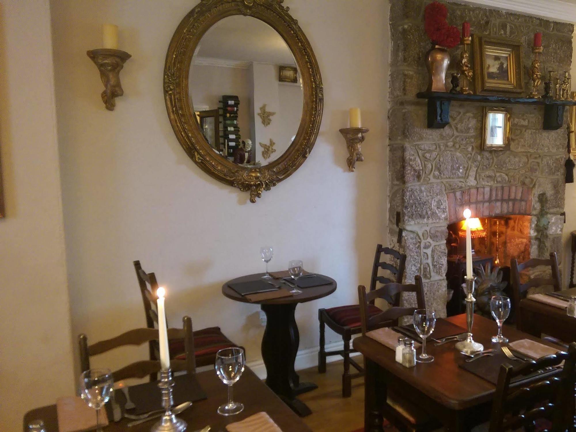 The Globe Inn Chagford Luaran gambar