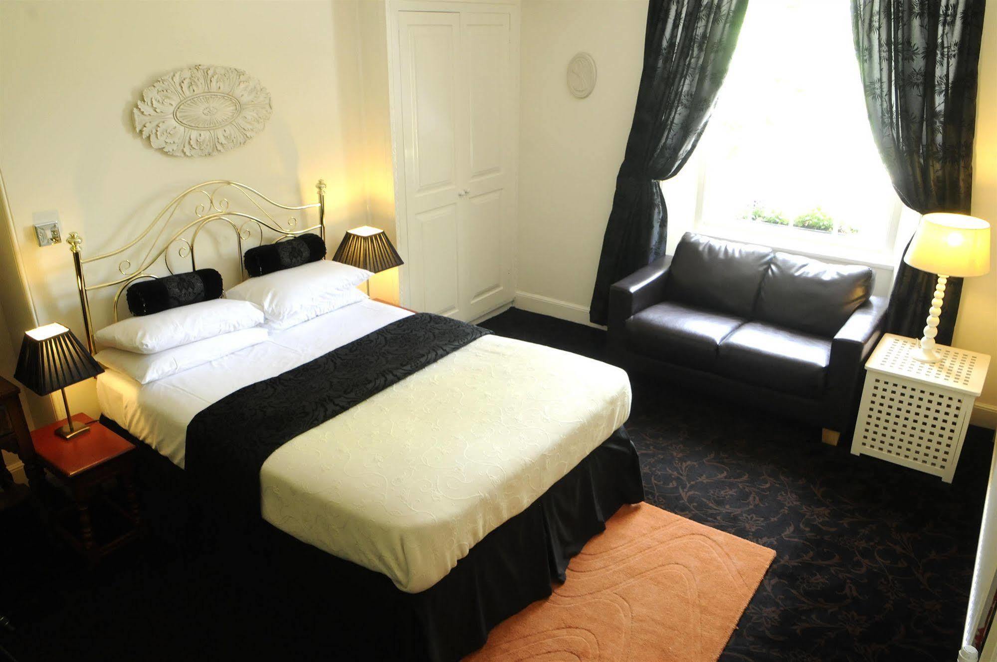 The Globe Inn Chagford Luaran gambar